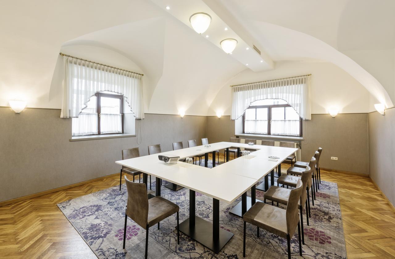 Fischer Hotel